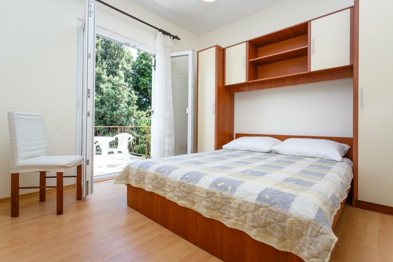Apartman Jezevac Krk Town Exterior photo